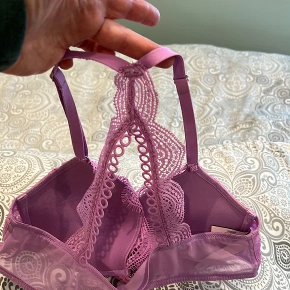 Victoria’s Secret Dream Angels push up bra 34B - Picture 2 of 7